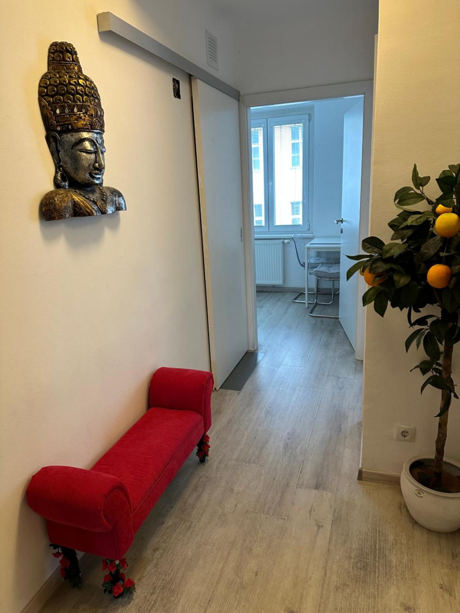 Apartment Opera
